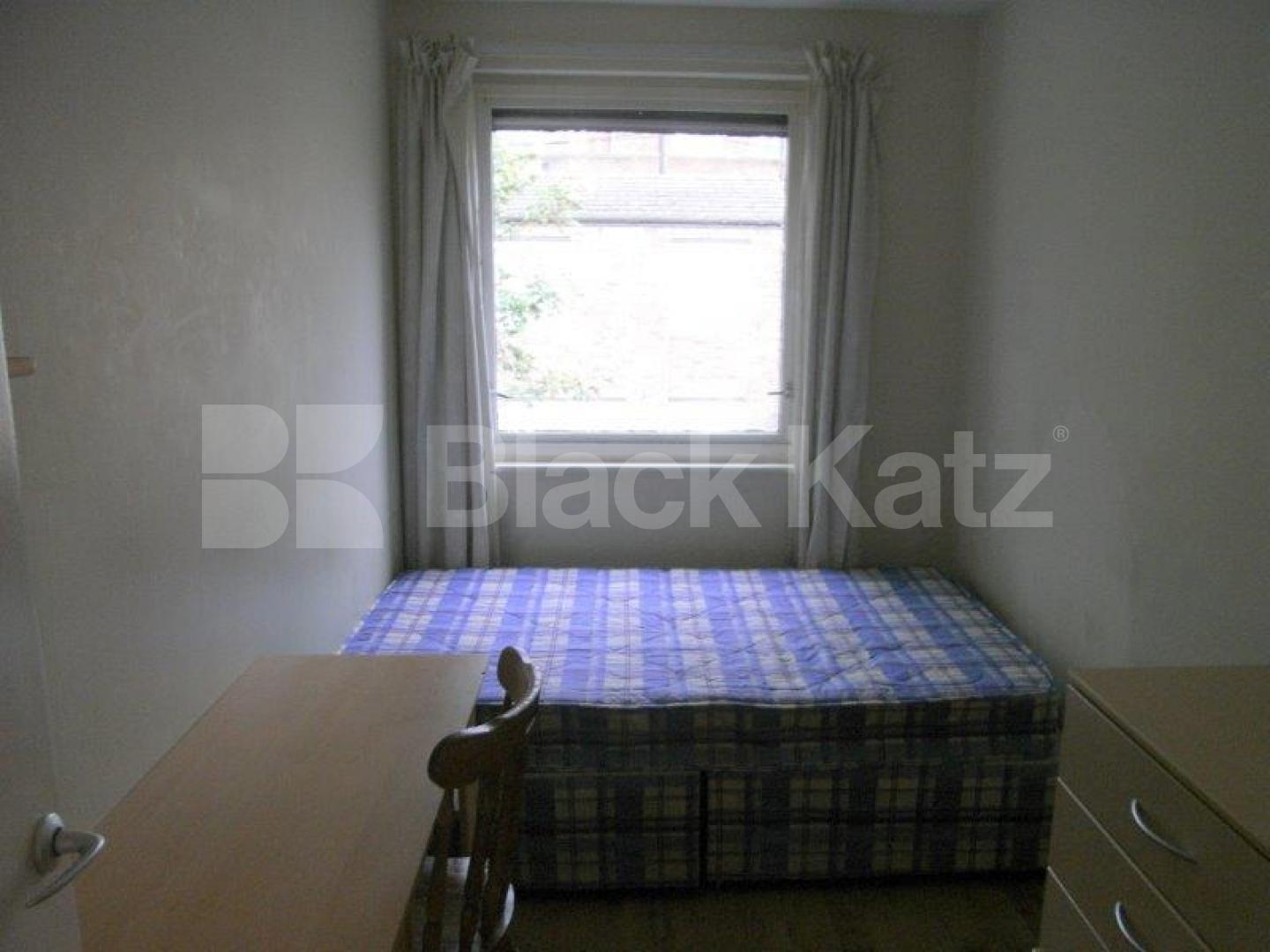 			NEW INSTRUCTION, 4 Bedroom, 1 bath, 1 reception Terraced House			 Dowdeswell Close, Roehampton